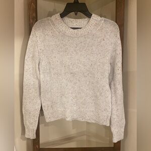Banana Republic Cream Speckled Crew Neck Sweater